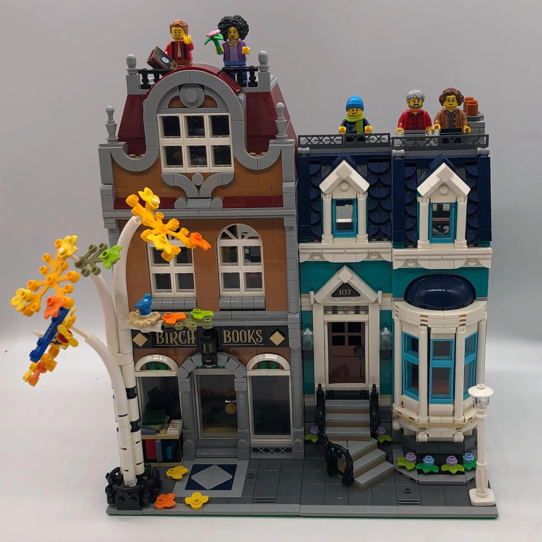 10270 Bookshop - Used LEGO Creator Expert Set