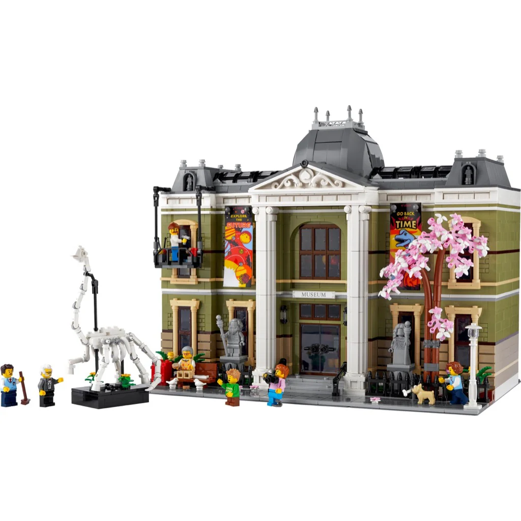 Natural History Museum 10326 - New LEGO Icons Set - Image 2