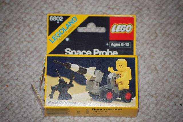6802 Space Probe - Certified Used, 100% Complete LEGO Classic Space Set - Image 2
