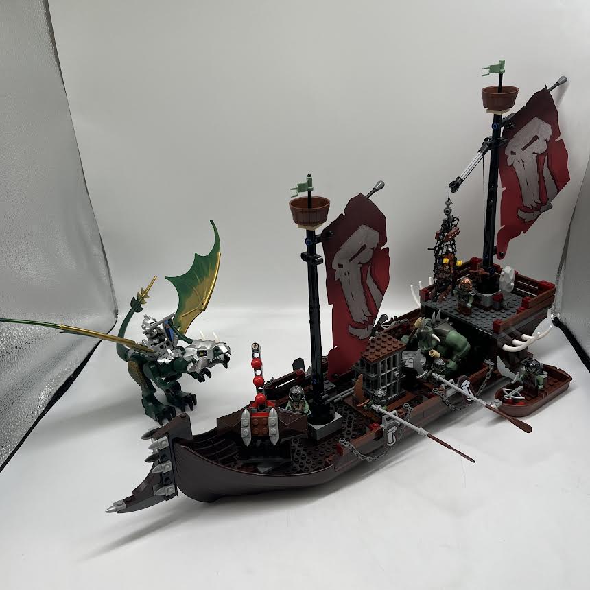 7048 Troll Warship - Used LEGO Castle Set