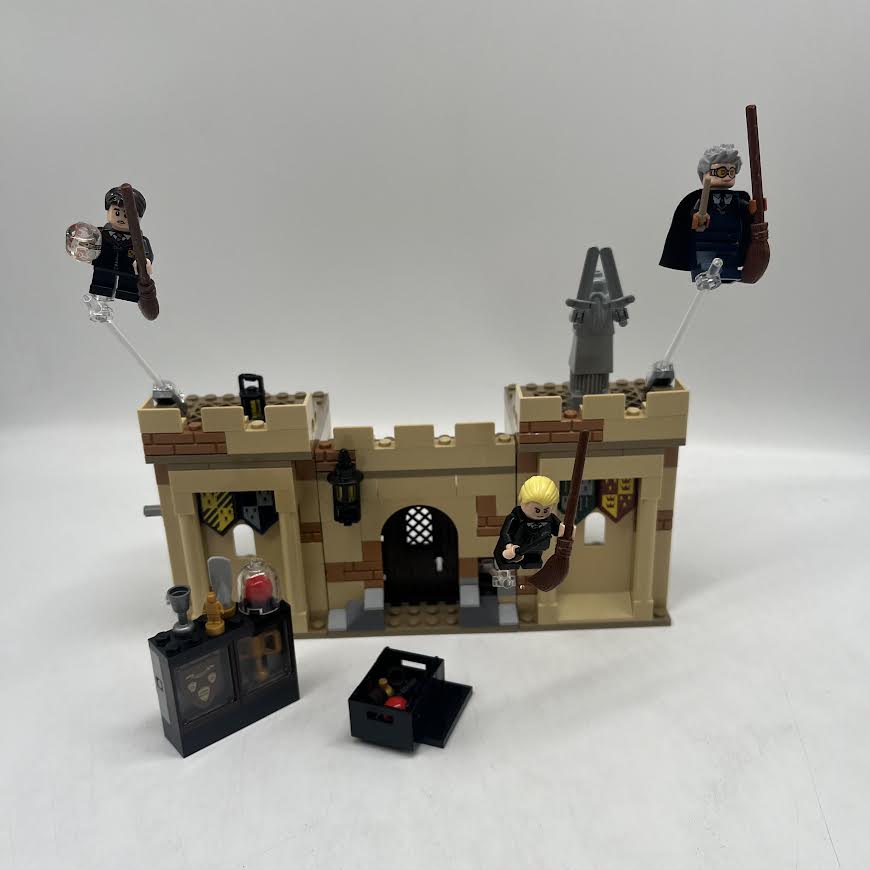 76395 Hogwarts: First Flying Lesson - Used LEGO Harry Potter Set
