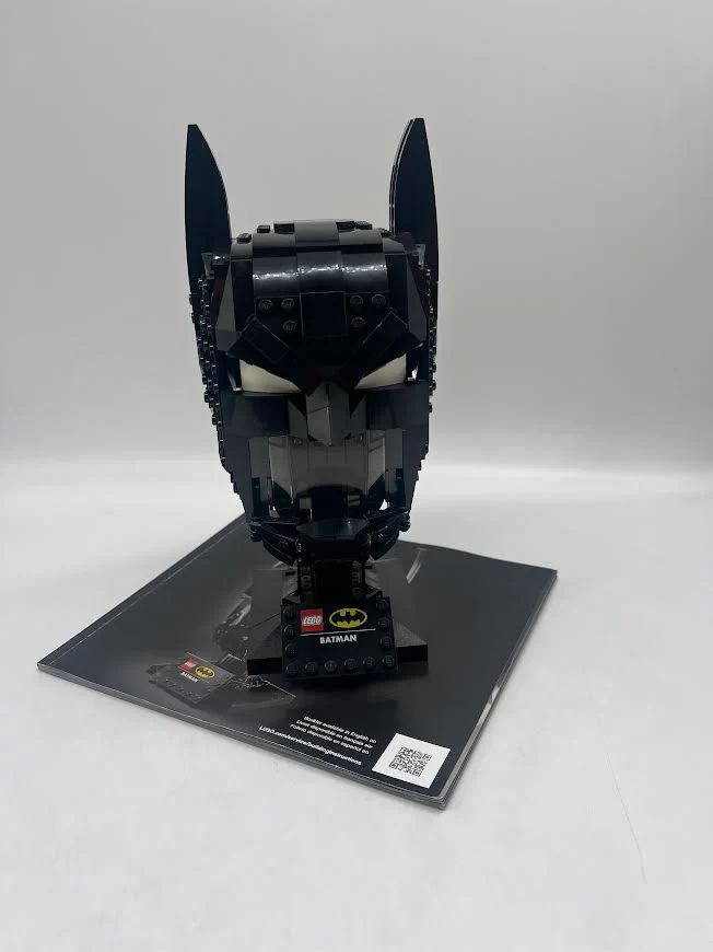 Batman Cowl 76182 - Used LEGO Batman Set