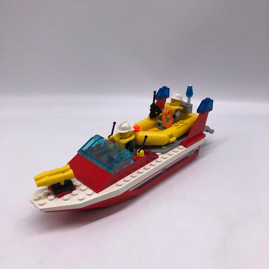 Blaze Responder 6429 - Used LEGO Classic Town set
