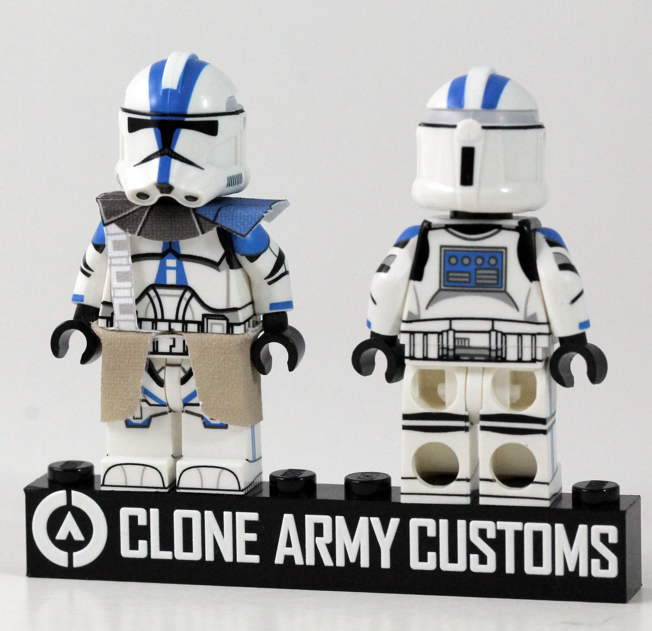 Custom Realistic Phase 2 Commander Vill - Image 2