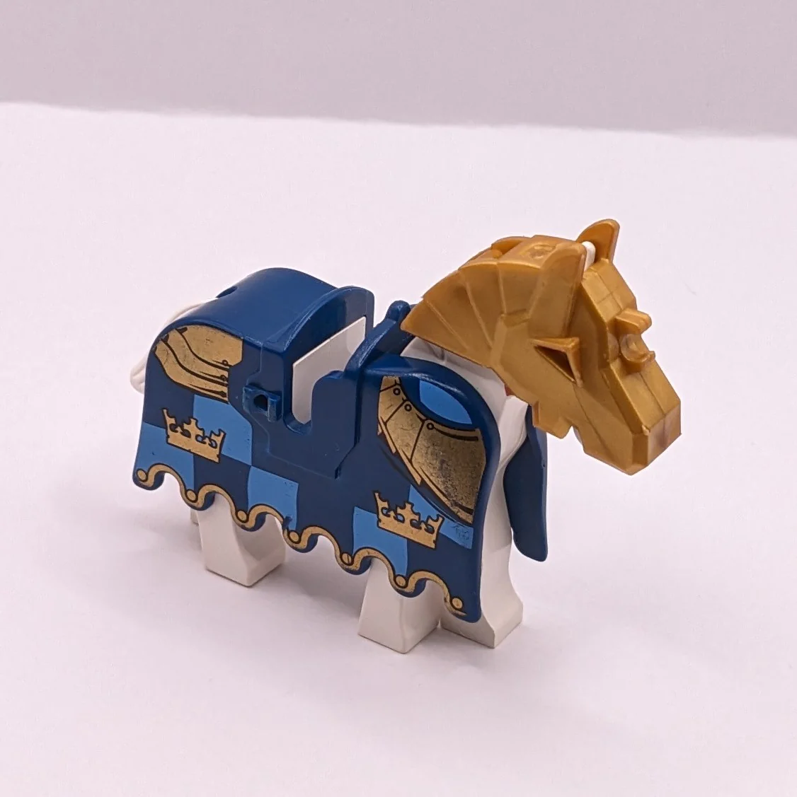 Horse With Barding, Castle - Image 2