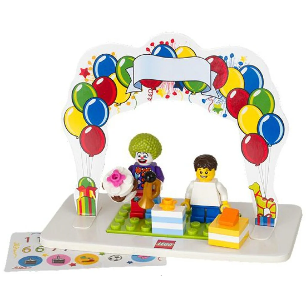 LEGO Minifigure Birthday Set - Image 2