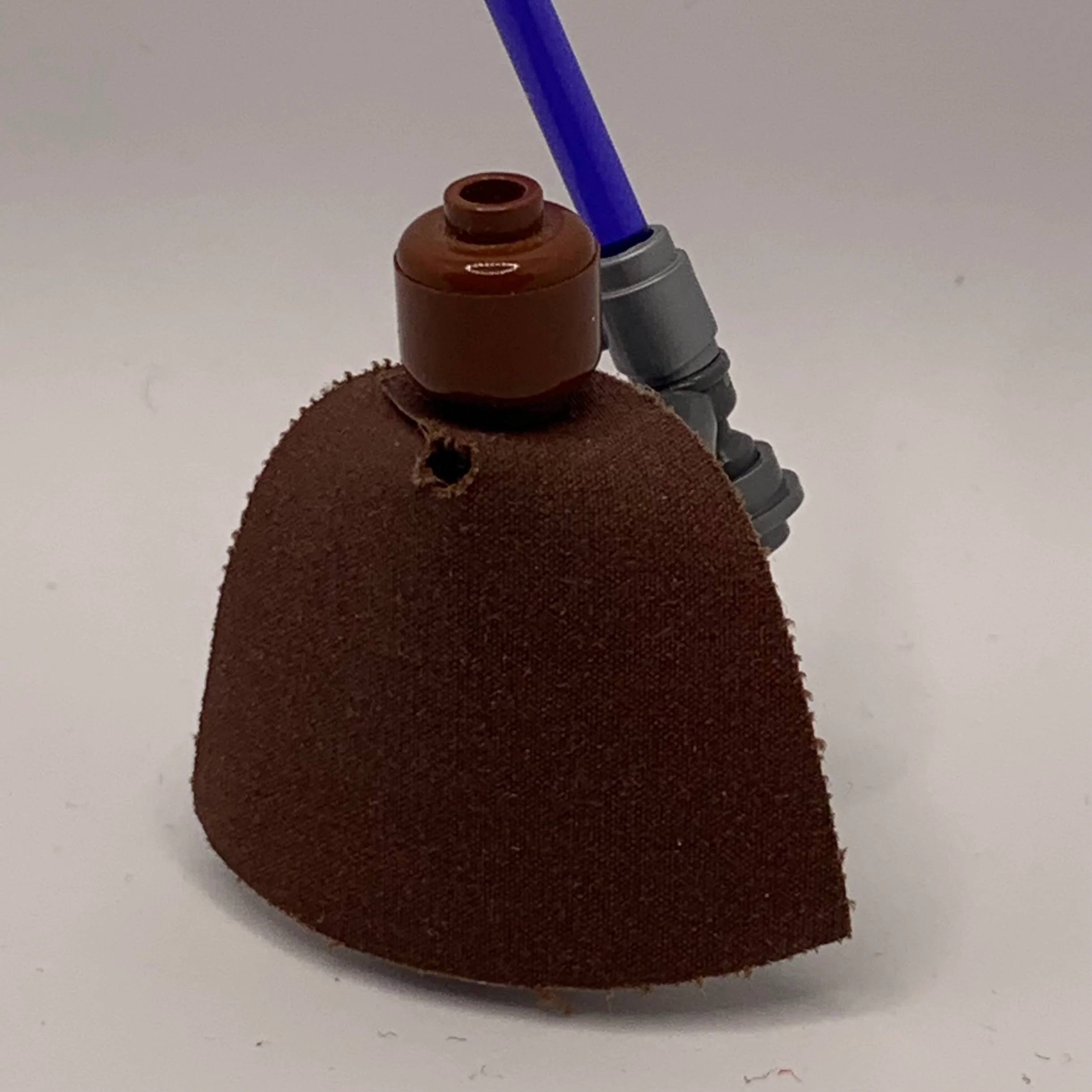 Mace Windu with Light-Up Lightsaber - Image 2