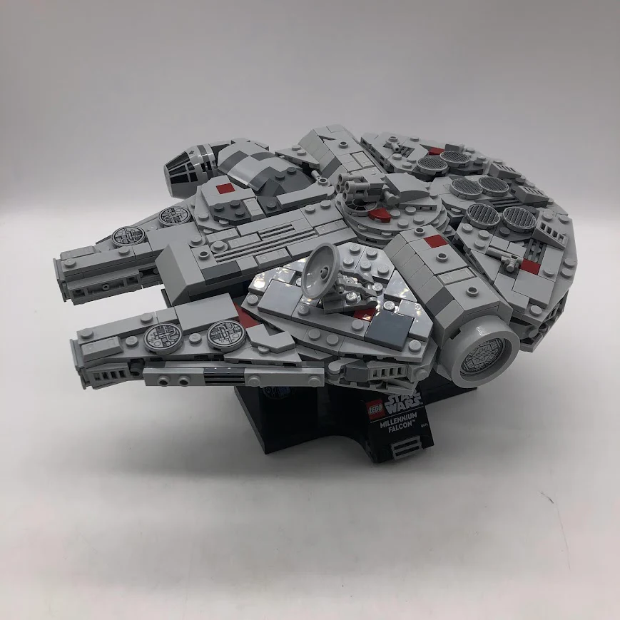 Millennium Falcon 75375 - Used LEGO Star Wars Set