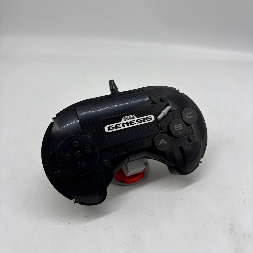 SEGA Genesis Controller 40769 - Used LEGO Sonic the Hedgehog Set - Image 2