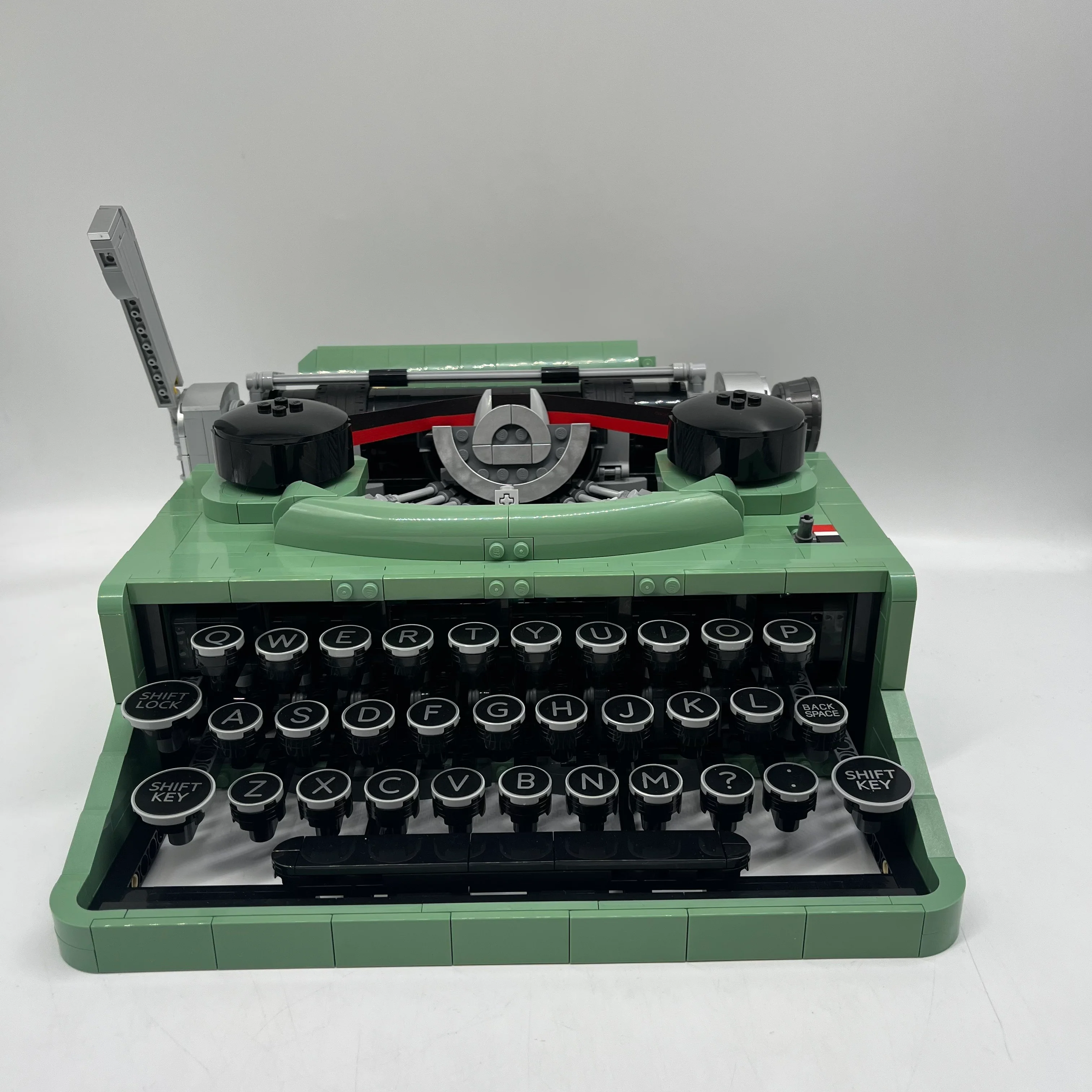Typewriter 21327 - Used LEGO Ideas Set