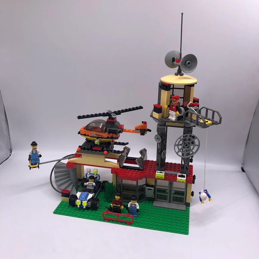 Xtreme Tower 6740 - Used LEGO Island Xtreme Stunts Set